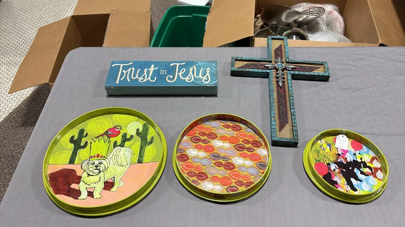 Faith Decor & Tin Tray Set