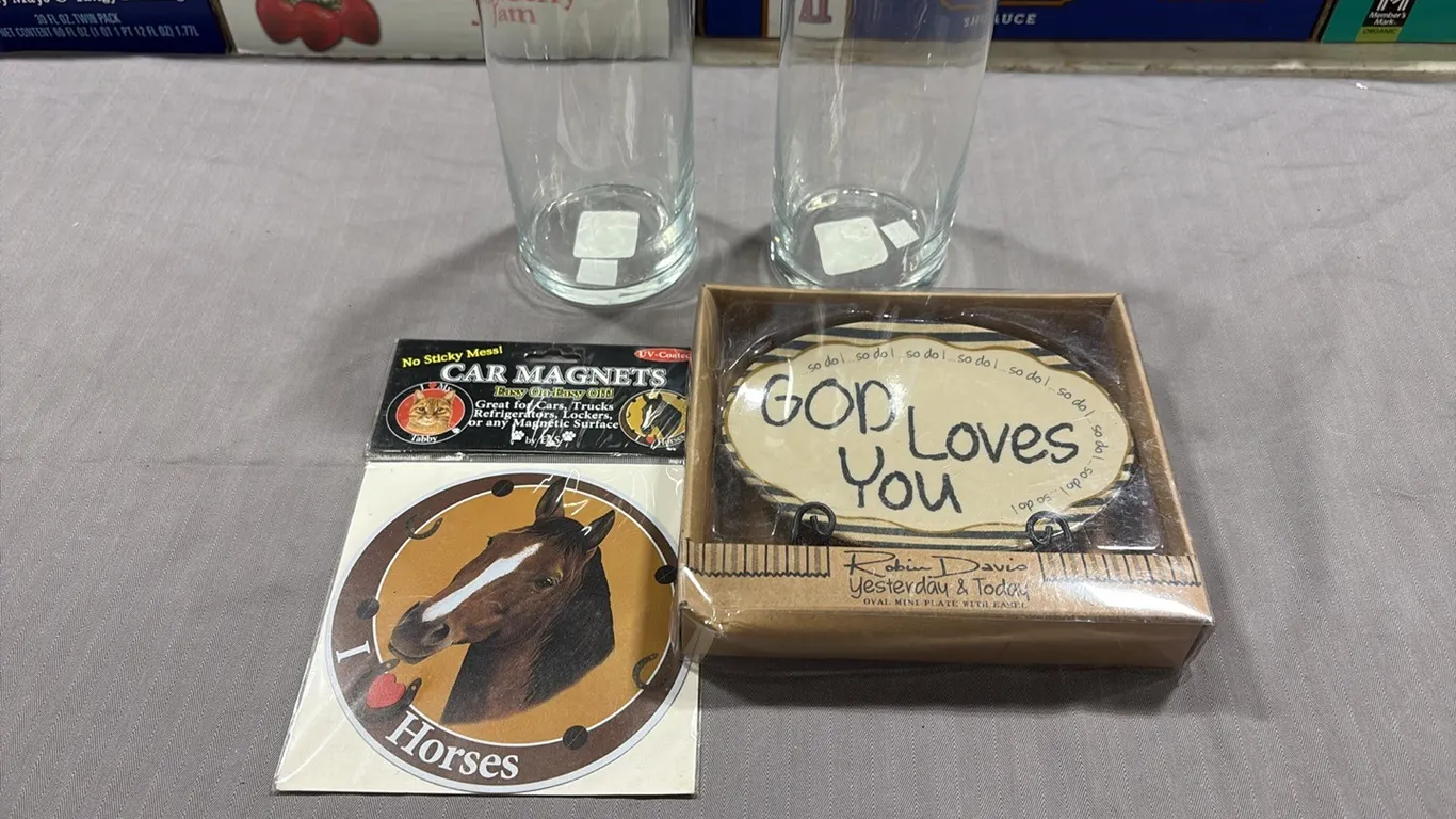 Clear Vases, Horse Magnet & Mini Plate