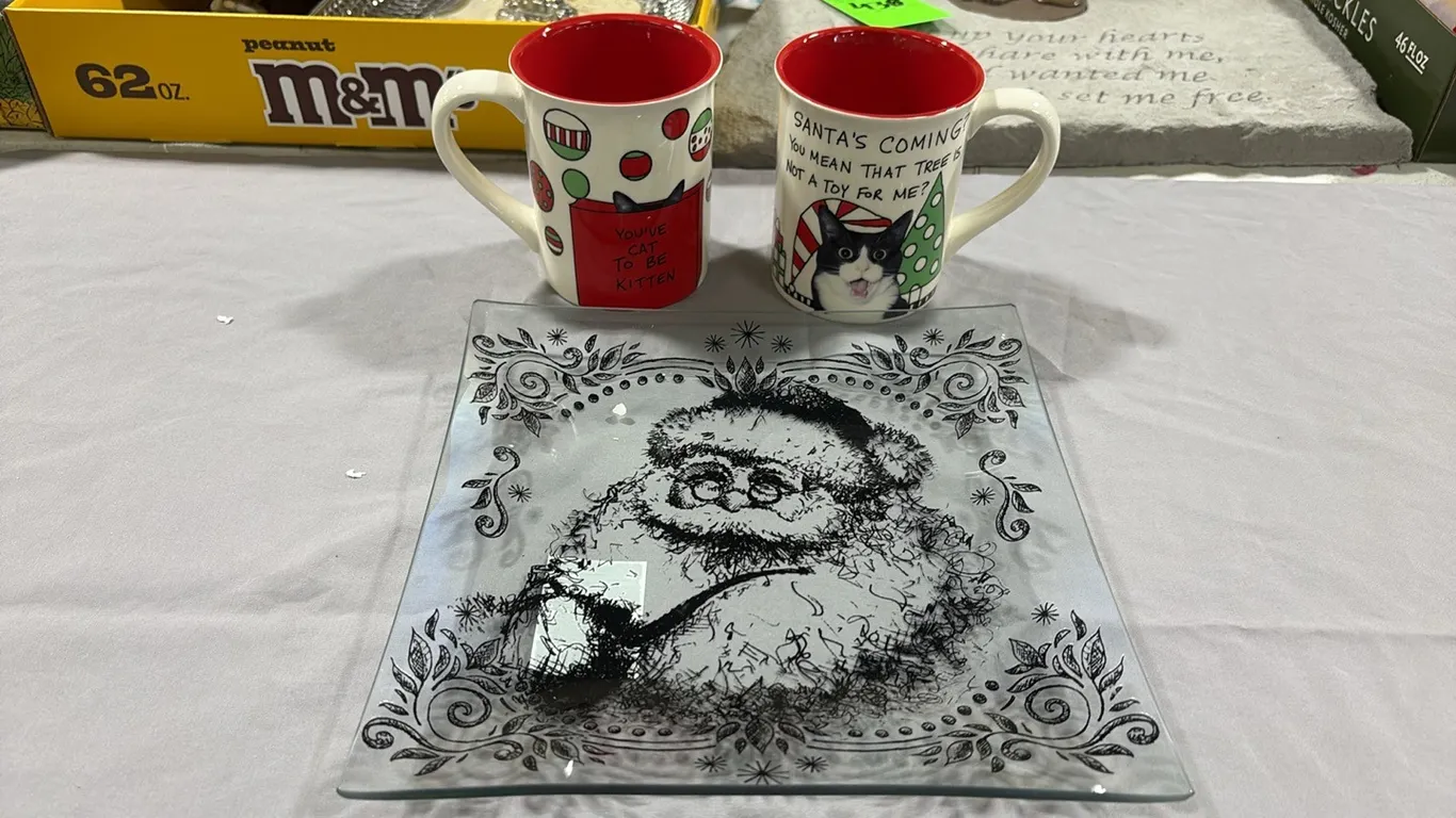 Santa Plate & Cat Mugs