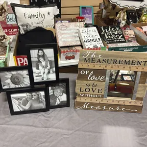 Picture Frame & Mirror
