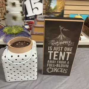 Candle Lantern & Decor