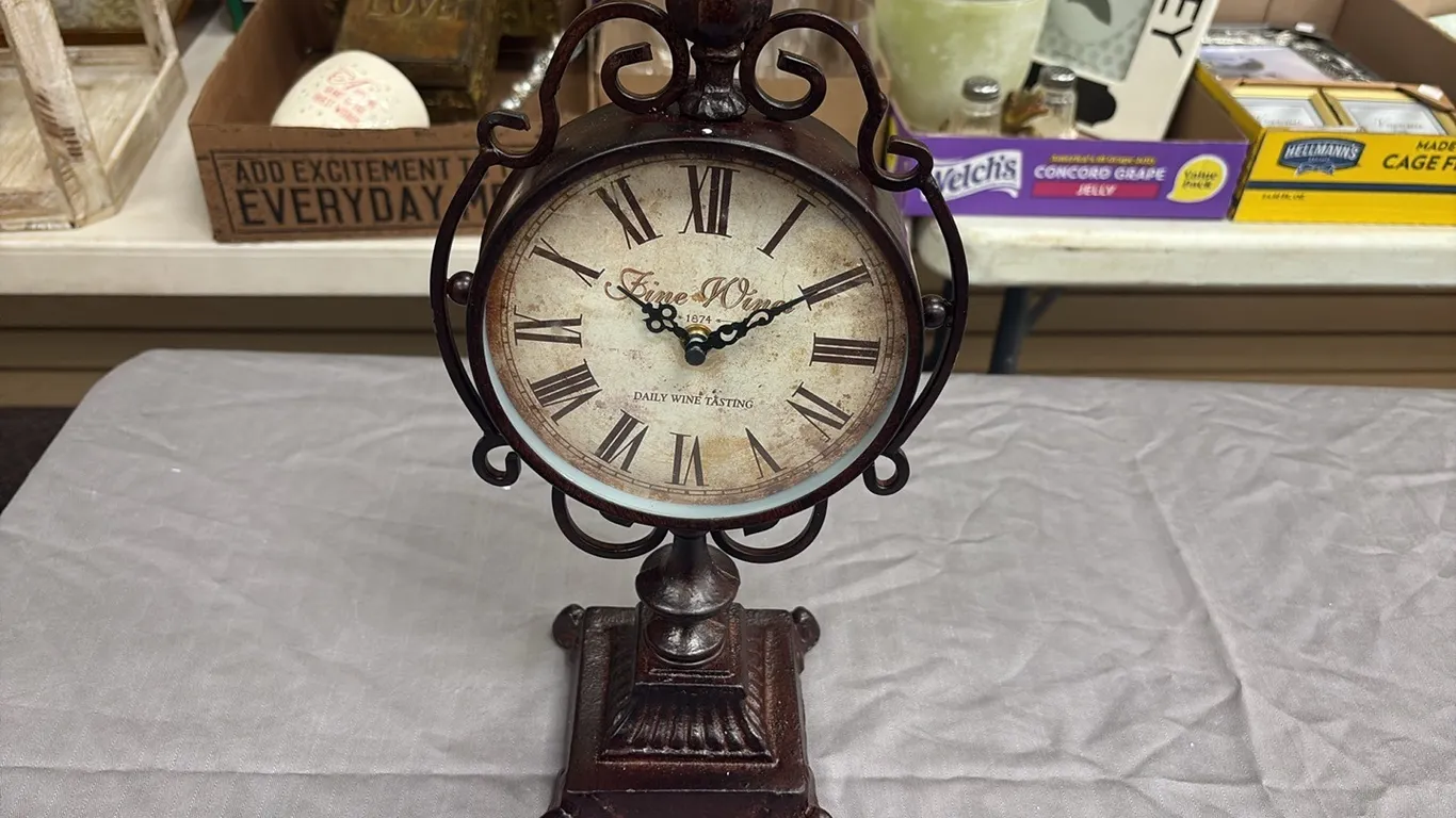 Daily Wine Tasting Clock