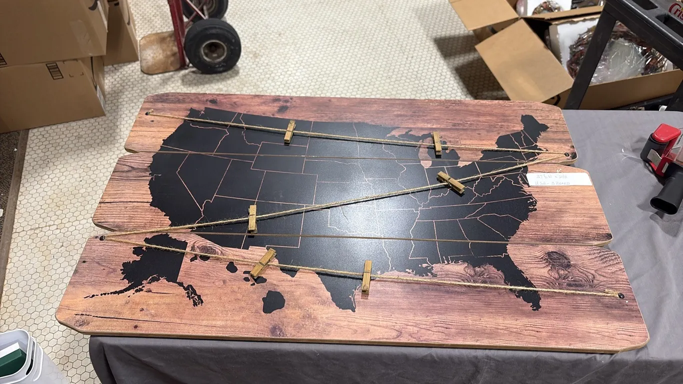 USA Map Picture Hanger