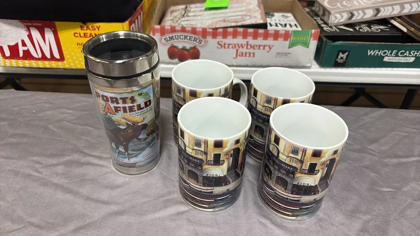 Coffee Mugs & Thermos