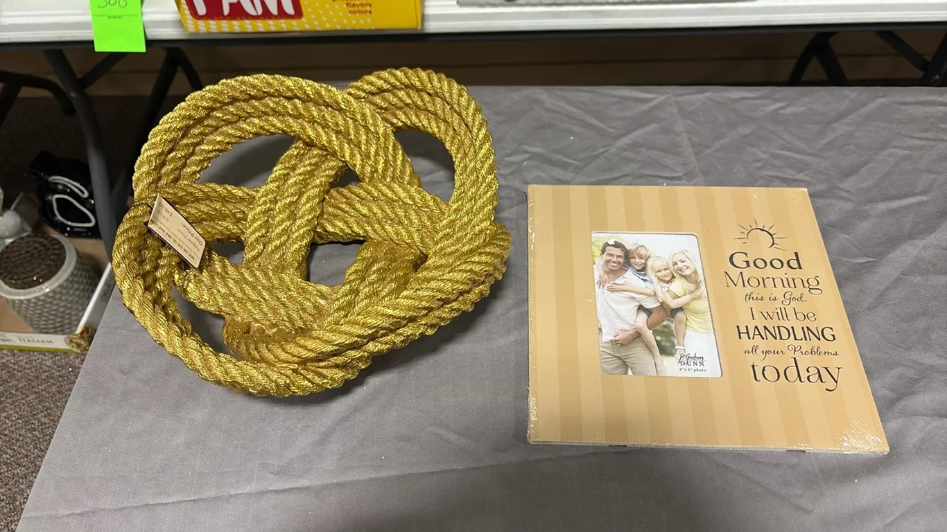 Gold Bowl & Picture Frame