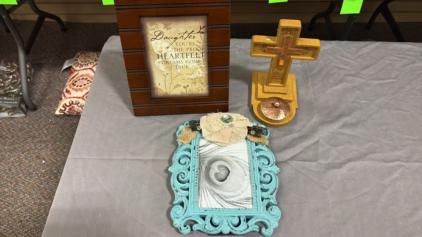 Picture Frames & Cross Decor