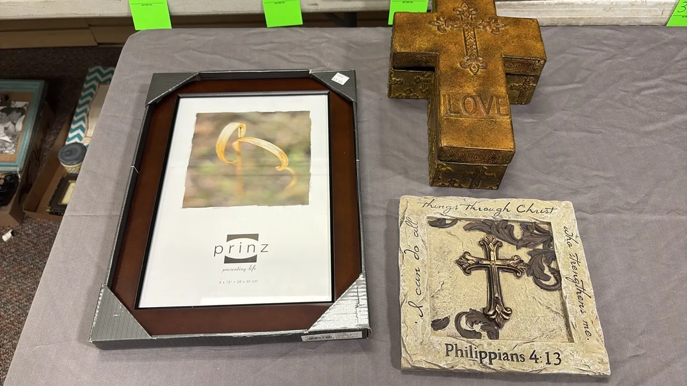 Picture Frame, Cross Box & Decor