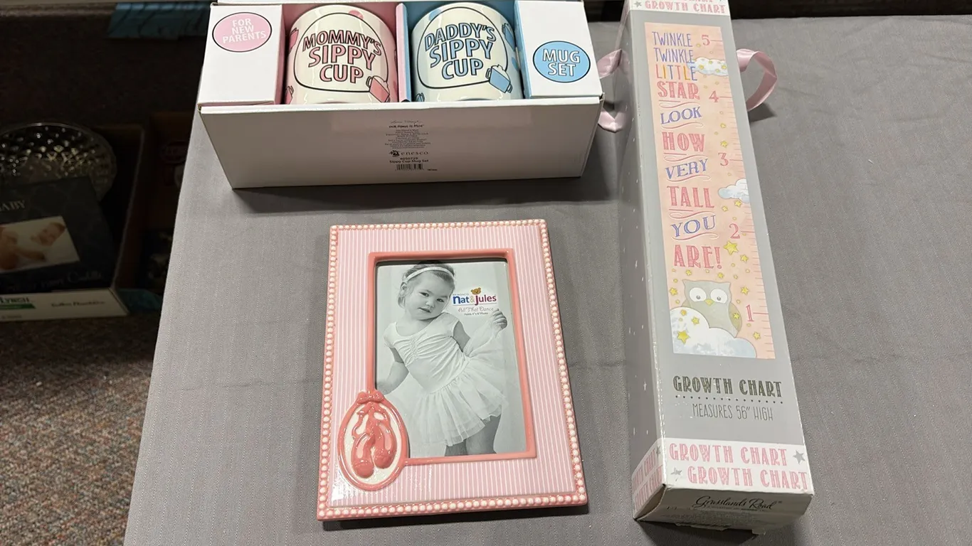 Growth Chart, Mug Set & Ballerina Frame