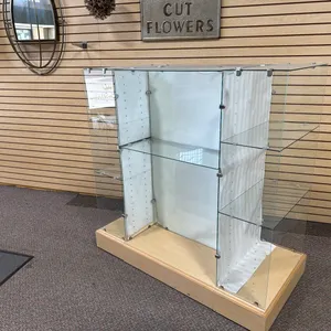 Double sided display shelves with 1 end