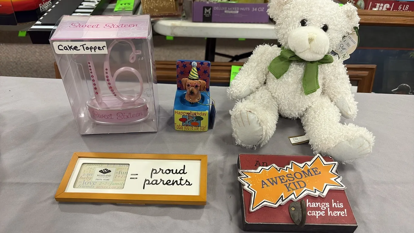 Stuffed Bear, Cake Topper & Decor