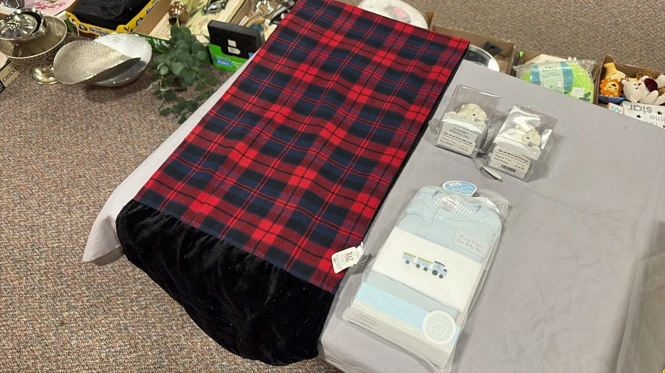 Holiday Table Runner & Children’s Items
