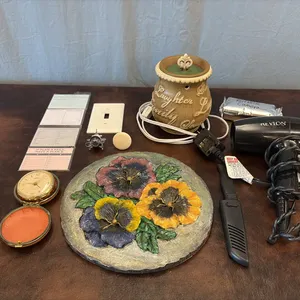 Linden Folding Clock, Floral Stone, Wax Warmer & Misc