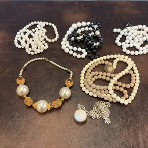 Necklaces & Jewelry