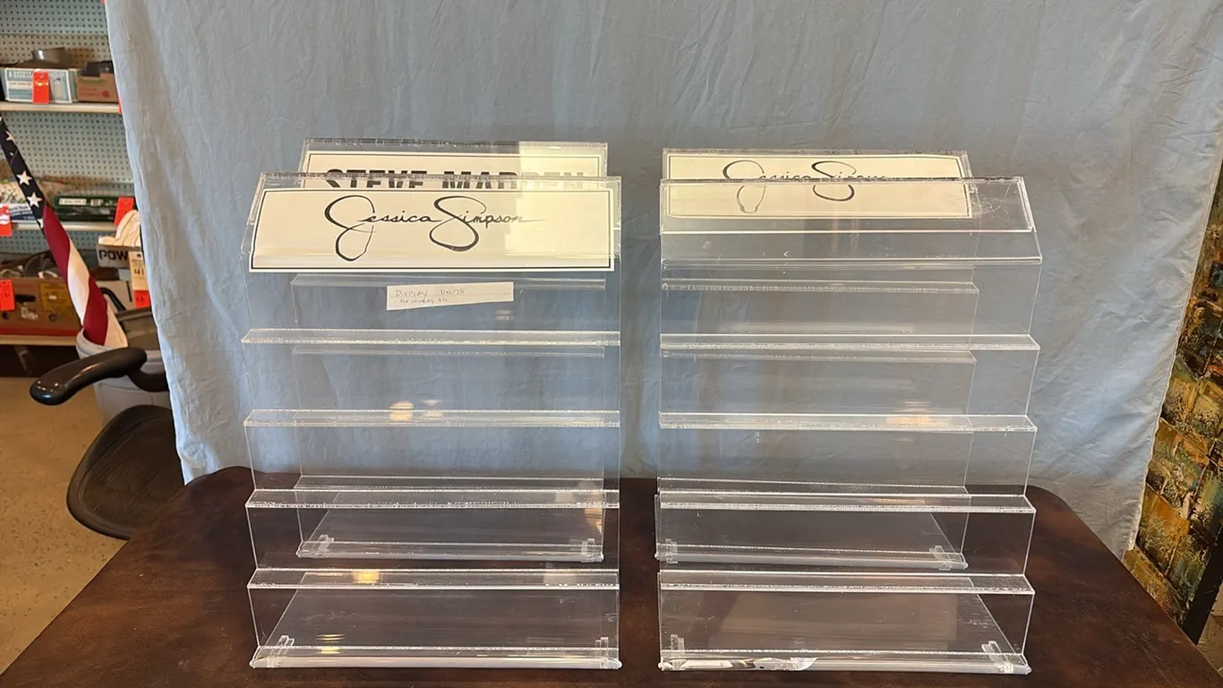 4- Store Jewelry Display Racks