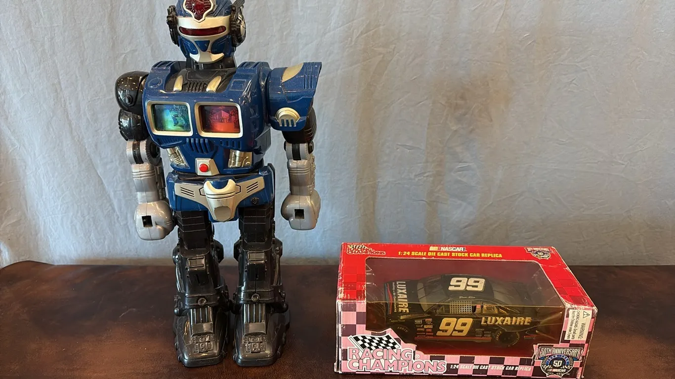 Transformer & 1/24 Nascar Diecast