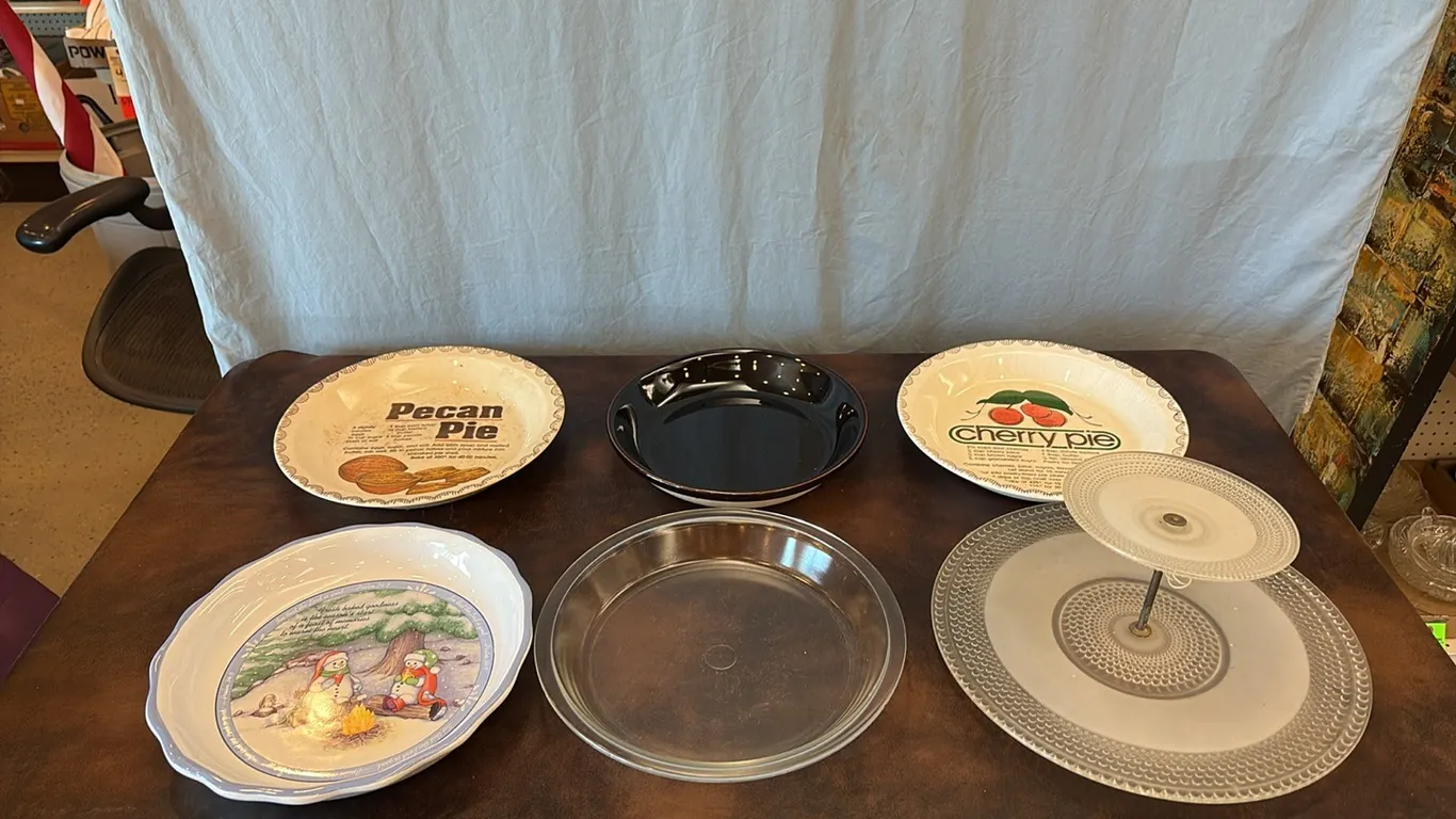 Pie Pans & Tray