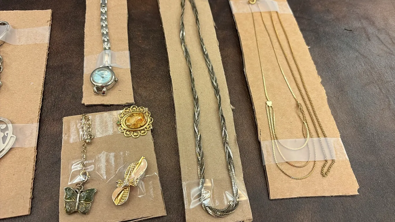 Assorted Jewelry