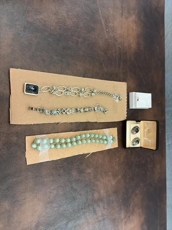 Necklaces & Misc Jewelry