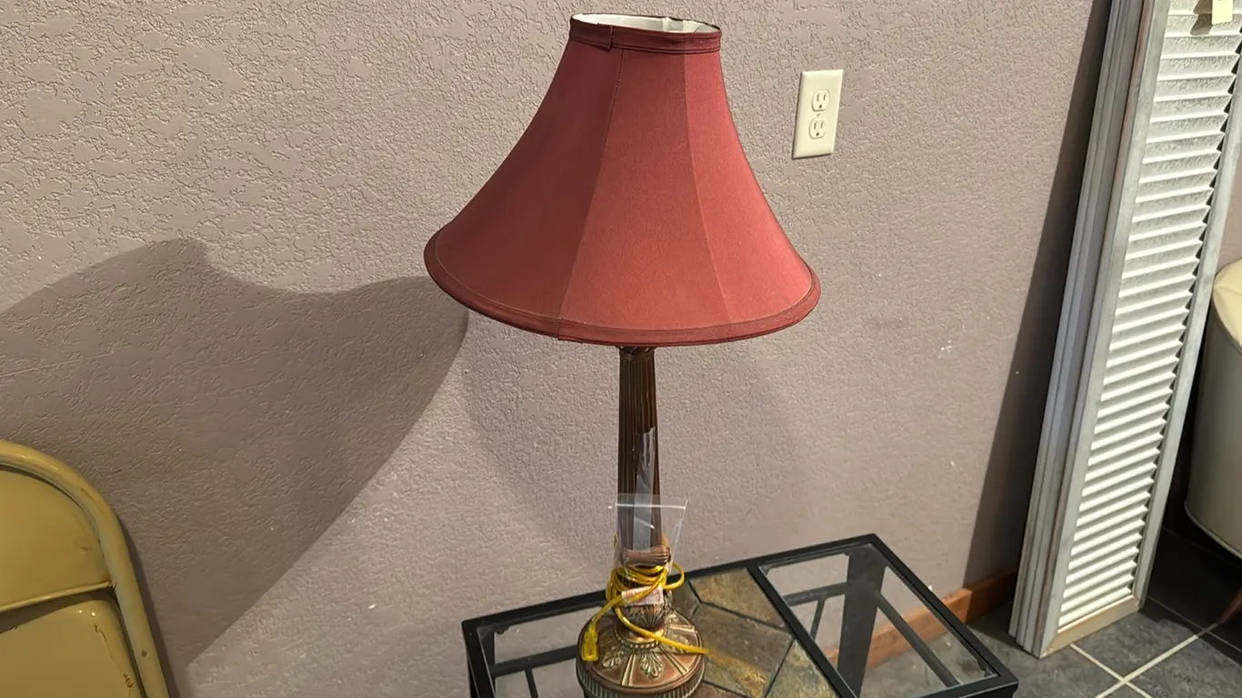 Table lamp