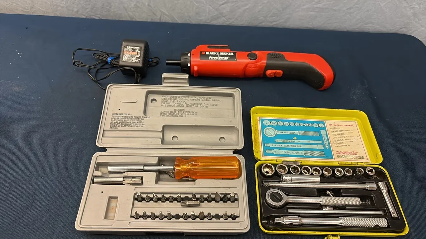Black Decker Pivot Driver, Screwdriver & Socket Sets