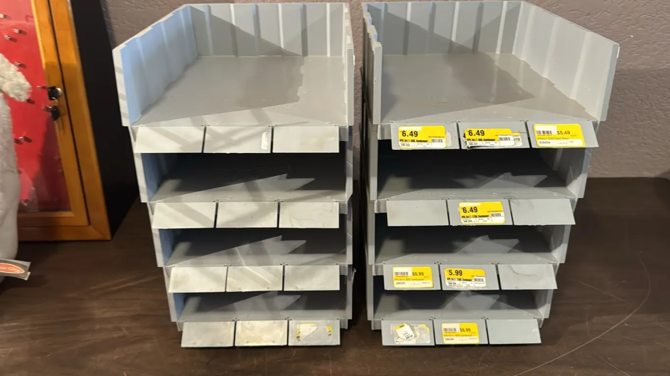 Display bins
