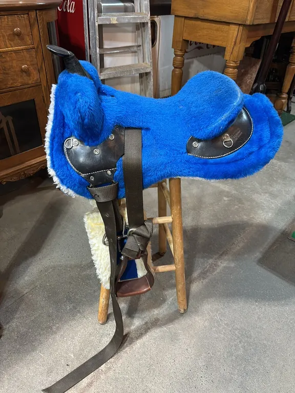 Blue Action Company Saddle