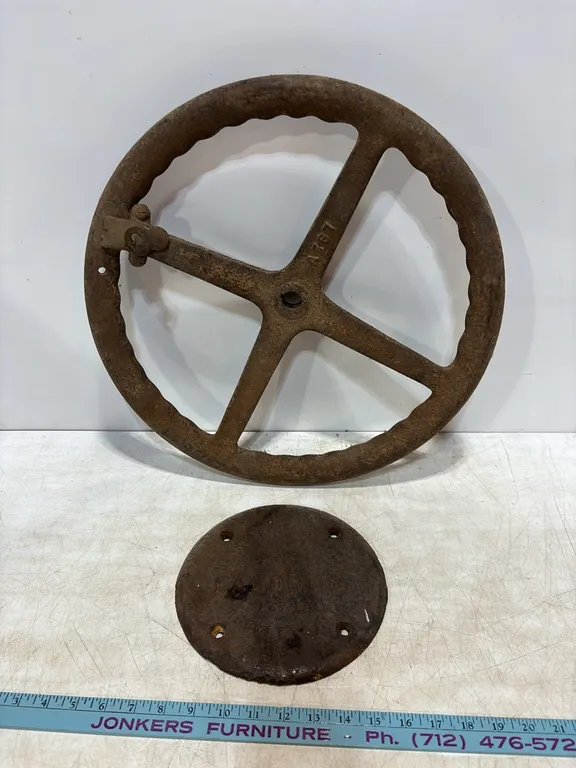 Cast Plate & Steering Wheel