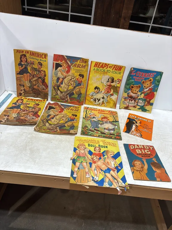 10 Old Coloring Books