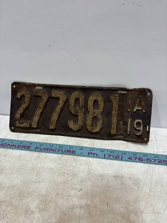 Iowa 1919 License Plate