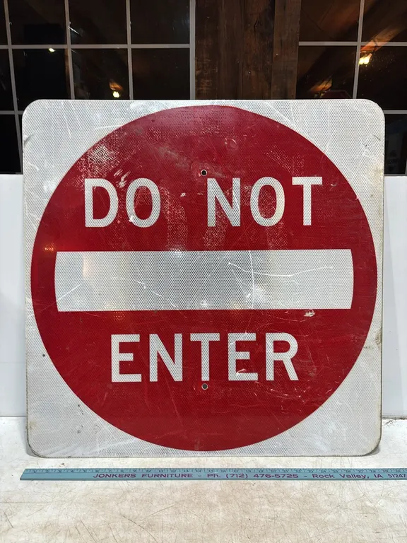 Retired Do Not Enter sign