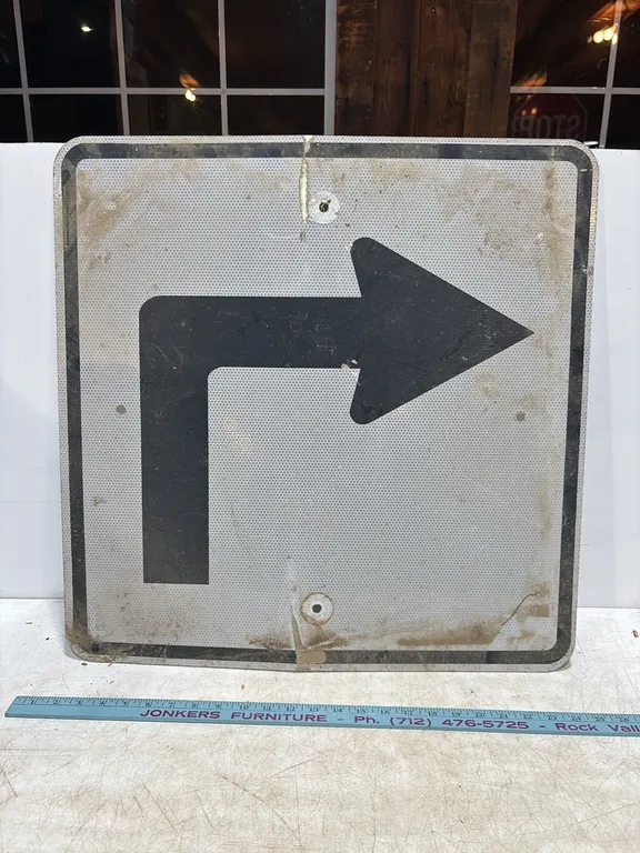 Retired Arrow sign