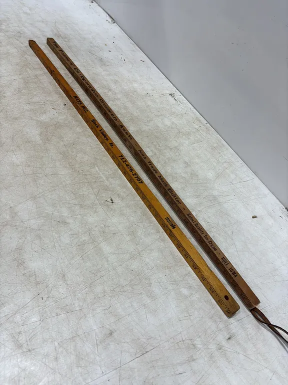 Yardsticks - Hull - Rock Valley
