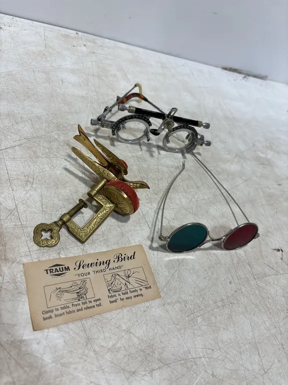 Sewing Bird & Optometry Glasses