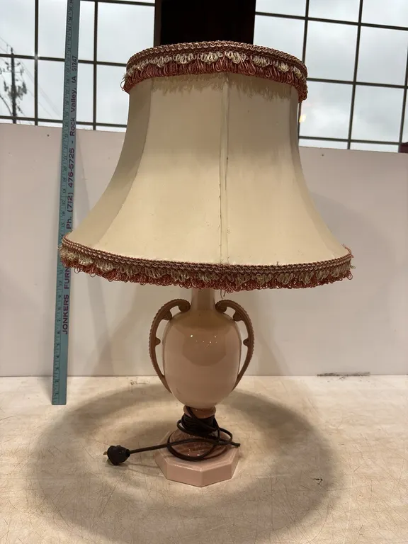 Fancy Pink Electric Lamp