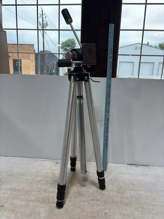 Husky IV Big Tripod