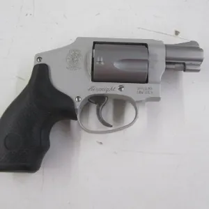 Smith & Wesson .38 SPL Plus P Airweight 5-Shot Revolver