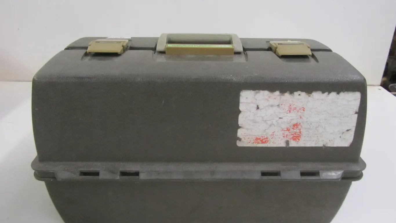 Adventurer 1986 Tackle Box