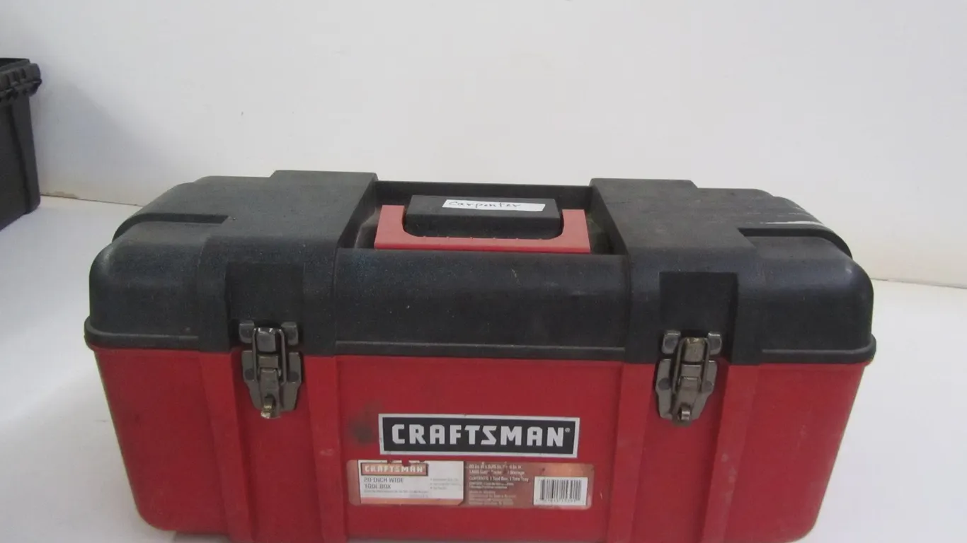 Tool Box w/Assorted Tools