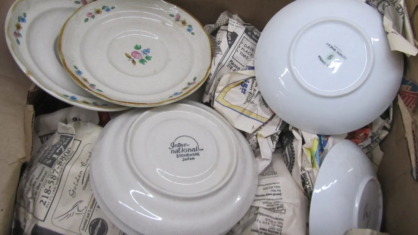 Box Of Assorted China Dishware