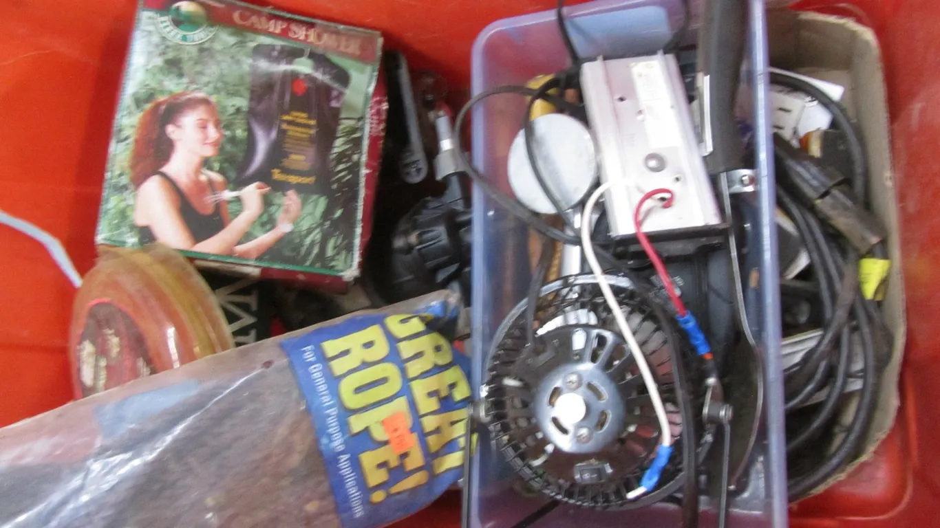 Tub Of Miscellaneous Items