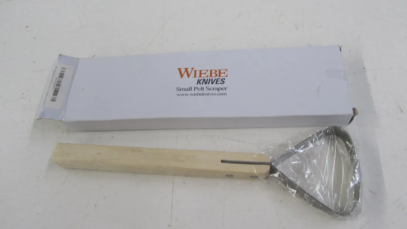 Wiebe Small Pelt Scraper