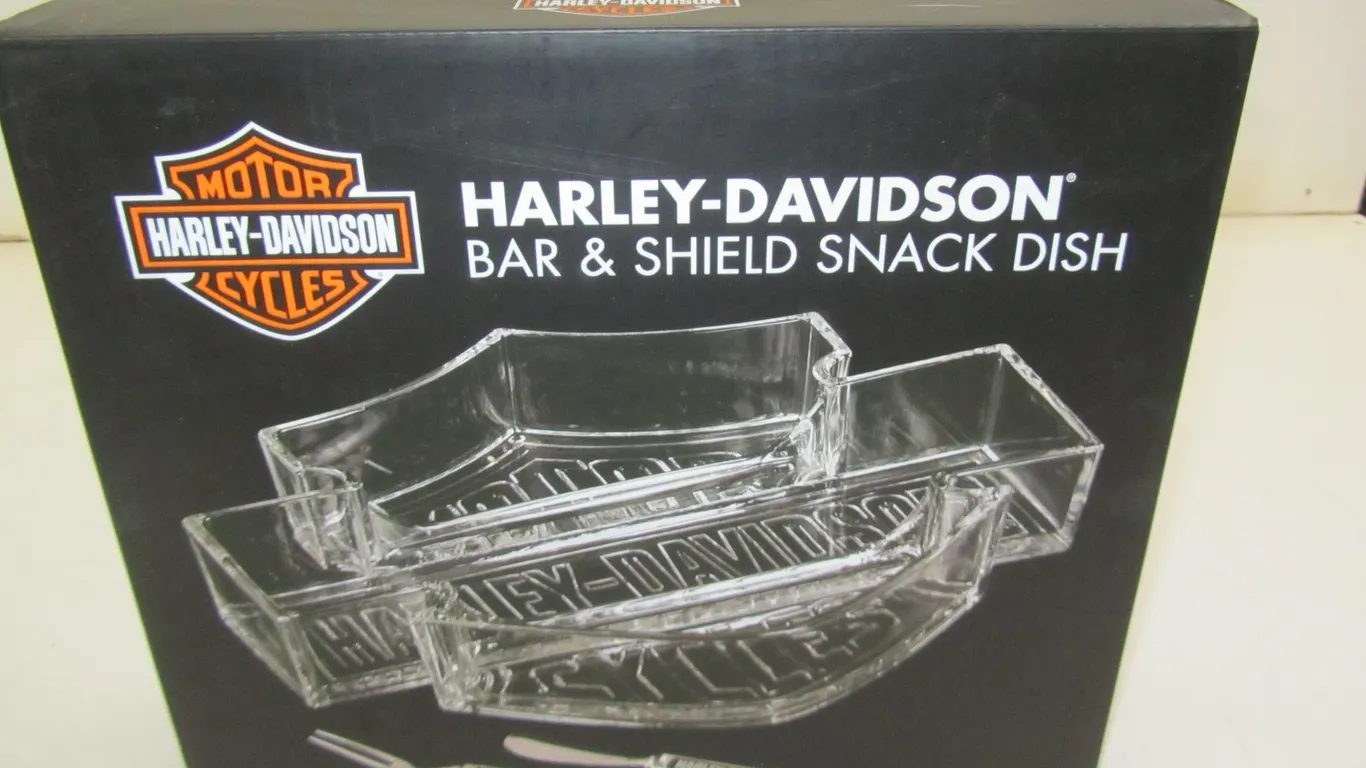 Harley-Davidson Bar & Shield Snack Dish Set