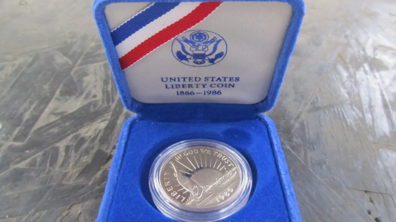 1986-S Statue Of Liberty Half Dollar