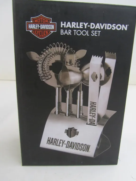 Harley-Davidson Bar Tool Set