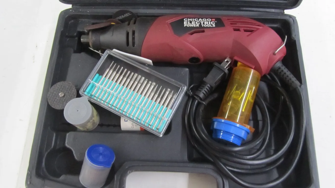 Chicago Electric Rotary Tool w/Accessories