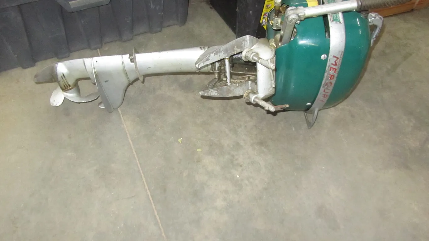 Mercury Kiekhaefer Mark 5 Outboard Motor