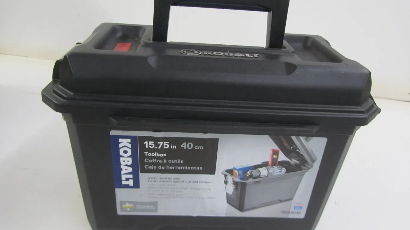Tool Box w/Assorted Tools