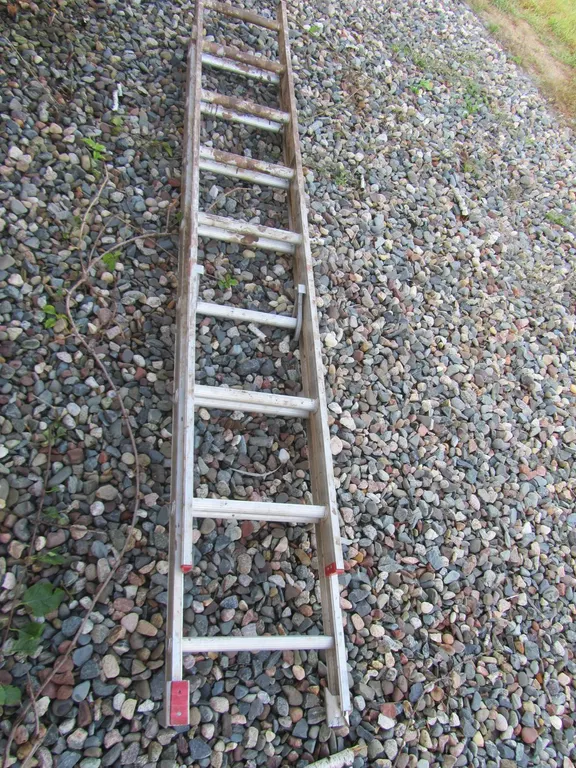 16' Aluminum Extension Ladder