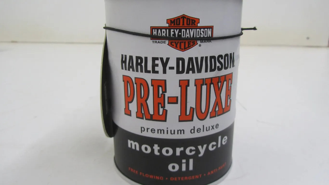 Harley-Davidson Oil Drum Wine Gift Set