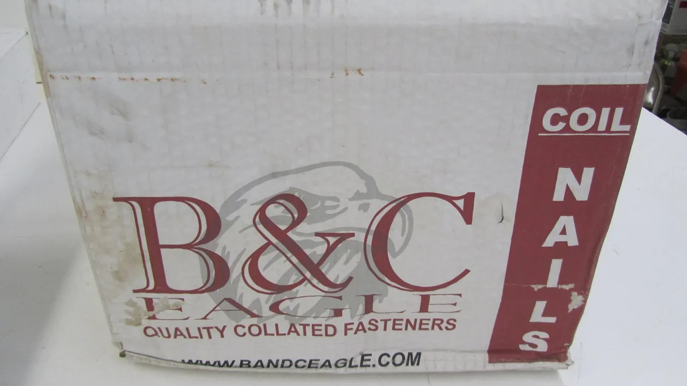 Box Of B&C Eagle 15 Degree Plastic Band Coil Nails